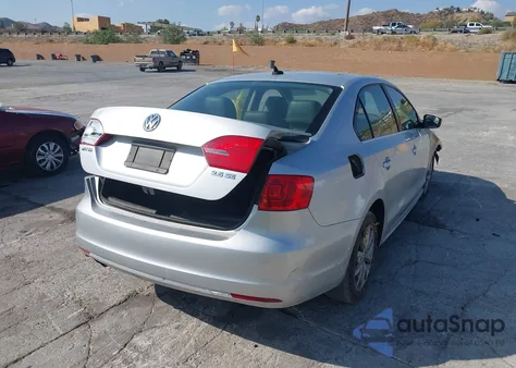 2013 Volkswagen Jetta 2.5L Se from USA, damaged, VIN 3VWDP7AJ1DM361153